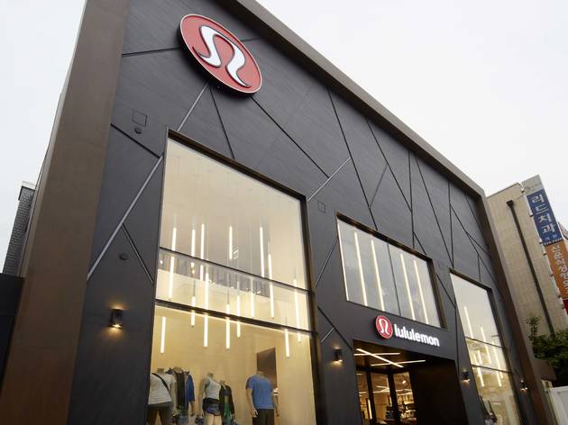 Lululemon recalls women's tops but not because they're see through