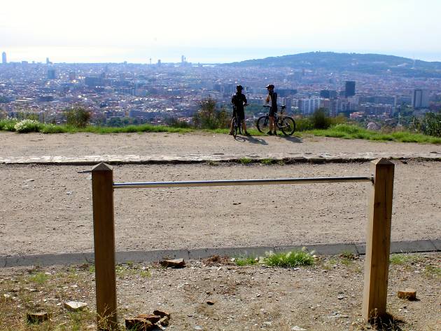 Passeig de les Aigües Passeig de les Aigües