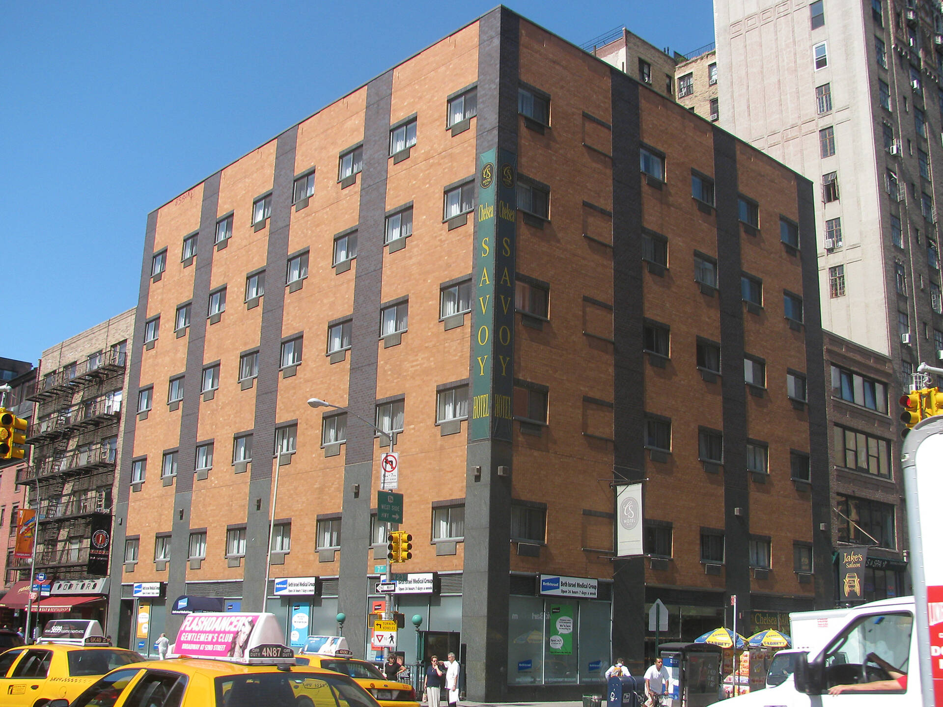 The 9 Best Cheap Hotels in Manhattan for 2024 | Best NYC Hotels