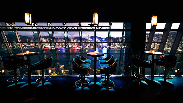 The best Hong Kong restaurants with a view - Aqua Hong Kong