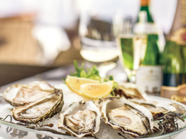 Hong Kong’s best oyster and wine pairings
