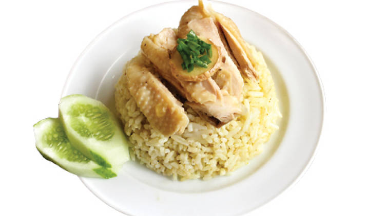 Plate of Hainan chicken and rice