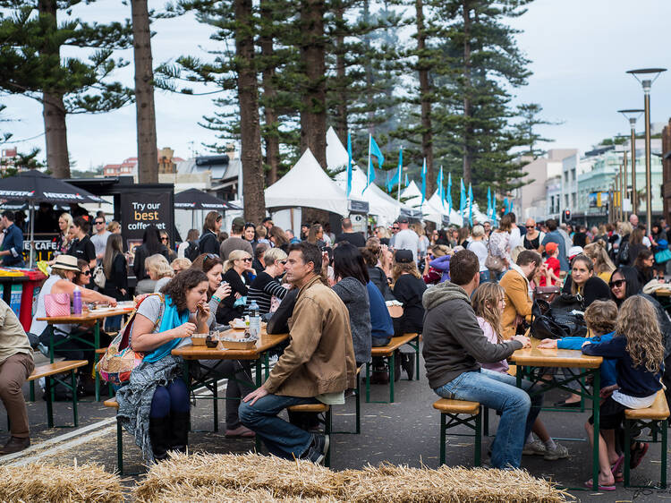 People eating at Taste of Manly