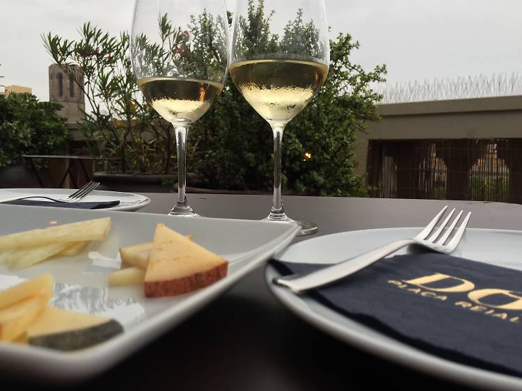 Tast de formatges i vins Torres a l'hotel DO: Plaça Reial