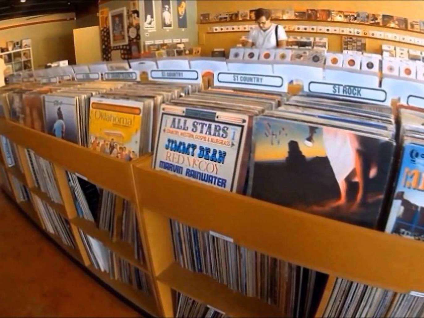 8 Best Record Stores in Austin For All Your Music Needs