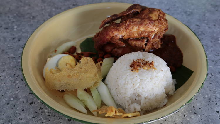 Poppo Kanteen Sri Petaling nasi lemak