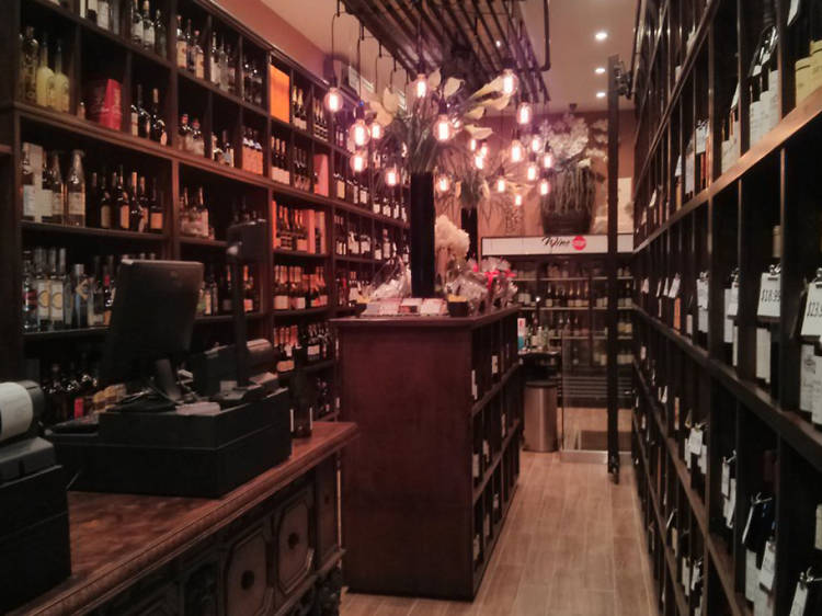 Best for Late-Night Wine Runs: Wine Stop NYC