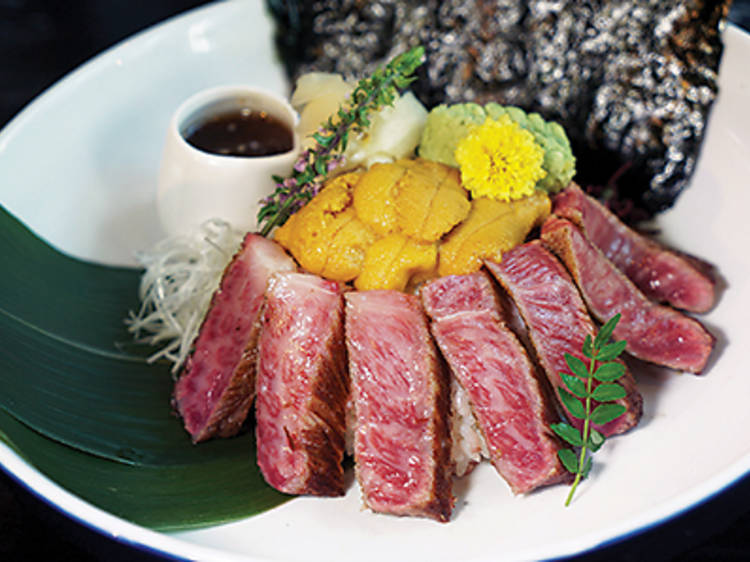 Wagyu steak uni bowl (Ura)