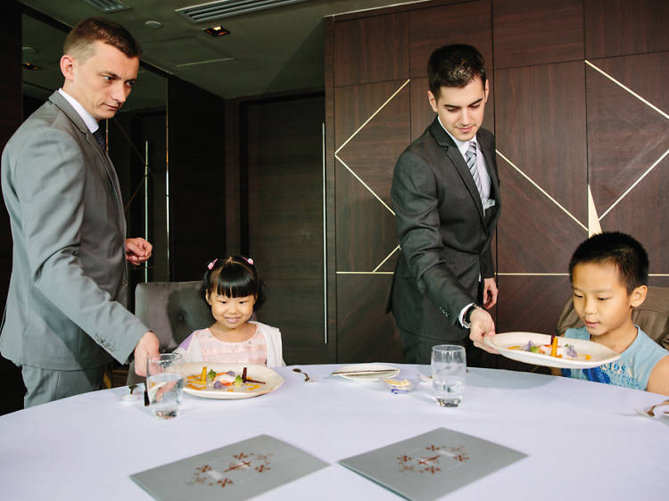Child-friendly restaurants in Singapore