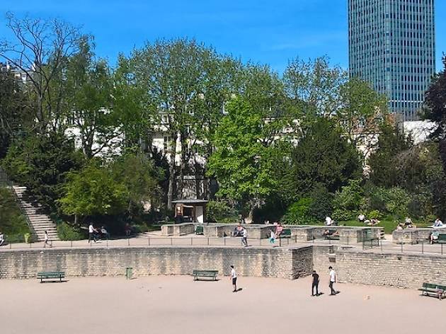 Jussieu - Arènes de Lutèce Jussieu - Arènes de Lutèce