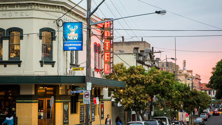 Pub exterior at Courthouse Hotel