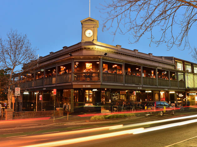 the clock pub