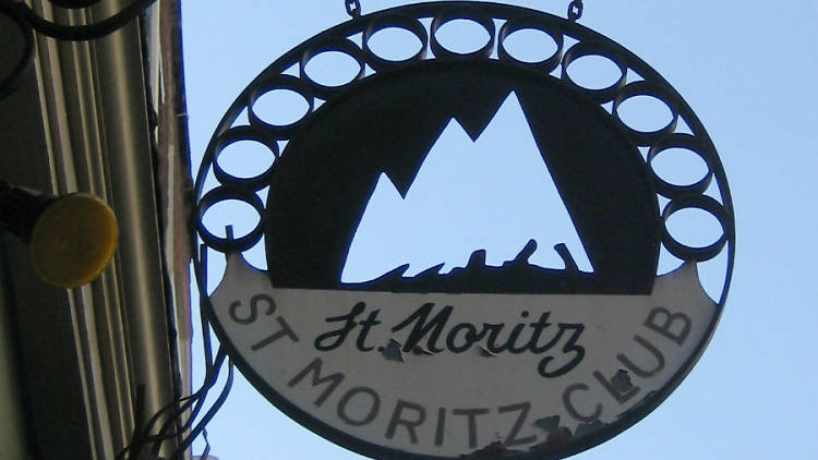 St Moritz Cub sign from Flickr, 2016
