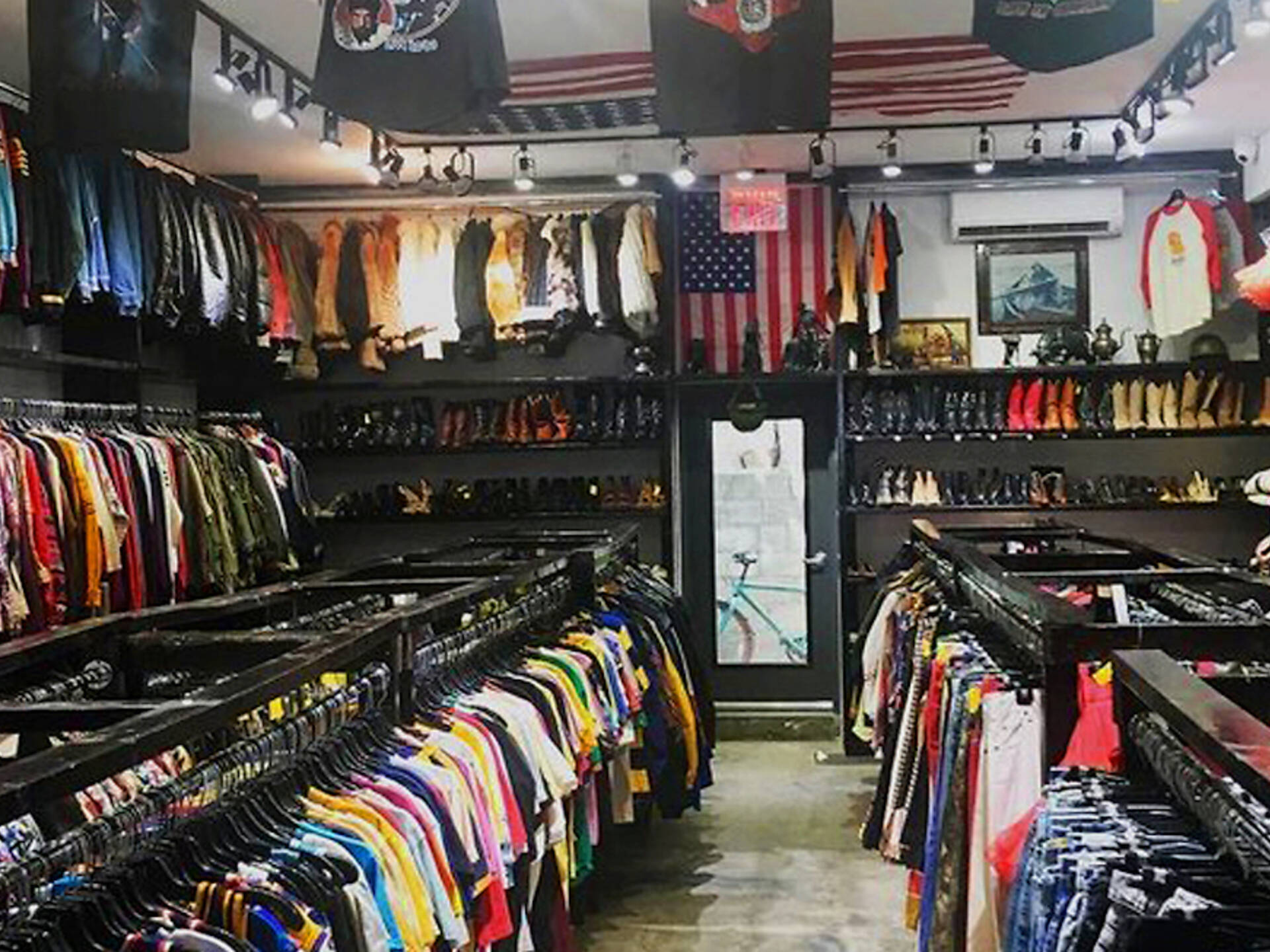 12 Store for Cheap Clothes in New York