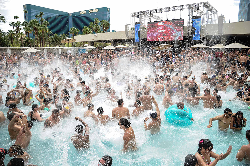 MGM Grand Pool Las Vegas