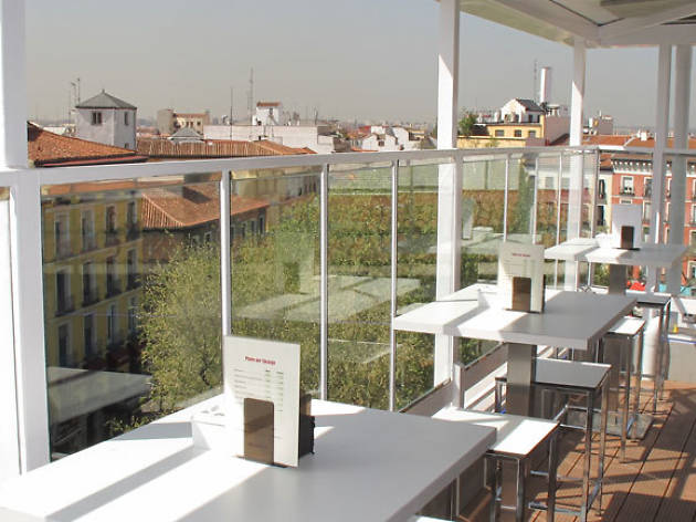 En el último piso de un edificio En el último piso de un edificio