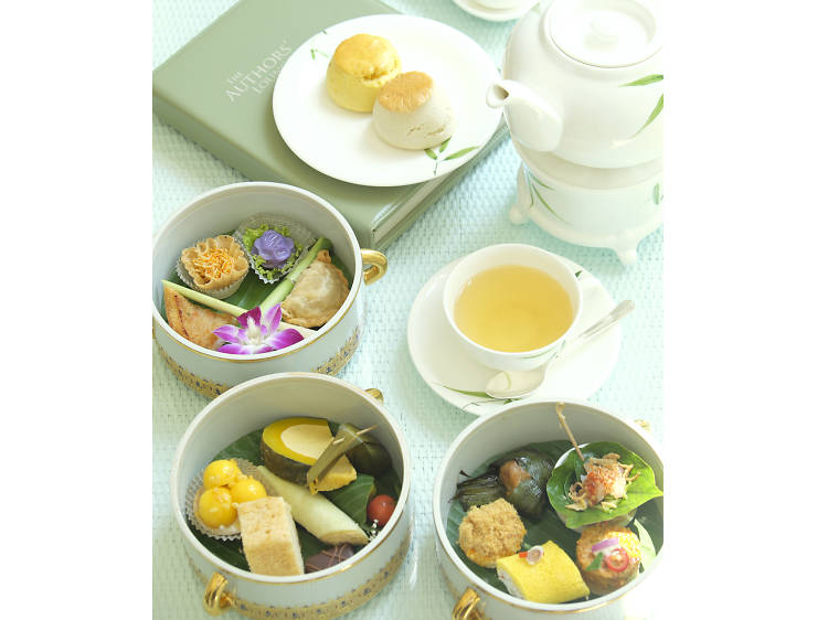 The Oriental afternoon tea set at Mandarin Oriental Bangkok