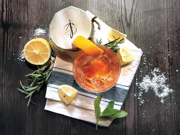 Old fashioned cocktail