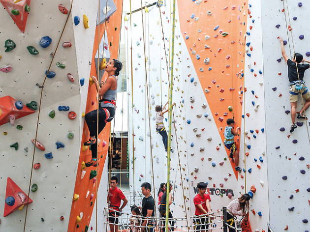 indoor wall climbing shoes