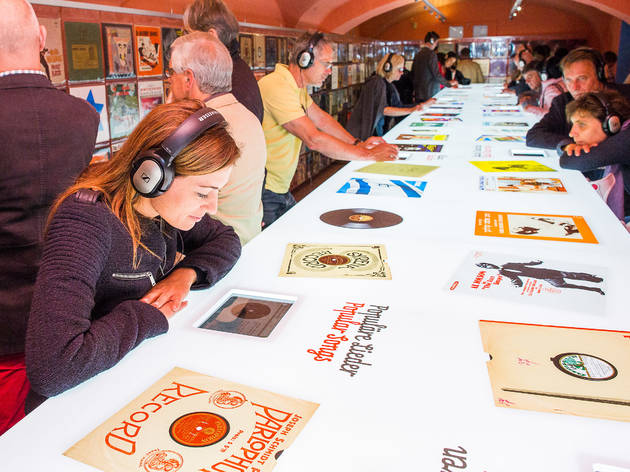 Jukebox, Jewkbox! A Century on Shellac and Vinyl Jukebox, Jewkbox! A Century on Shellac and Vinyl
