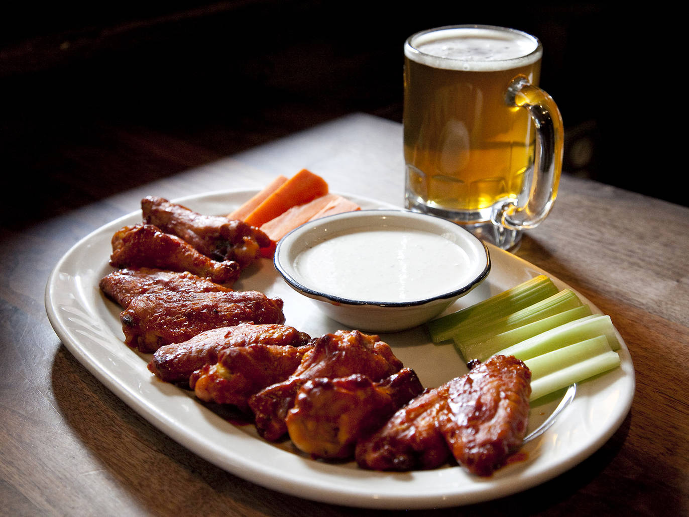 Best wings in NYC from classic buffalo to spicy chicken wings
