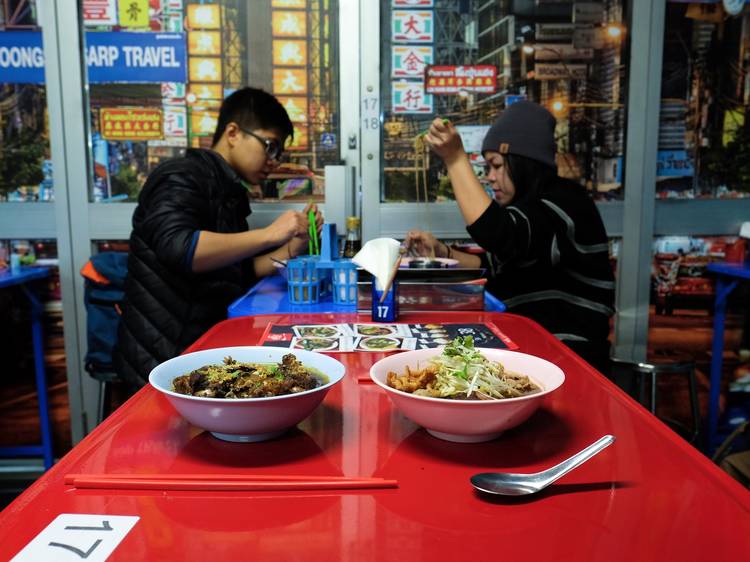 Chow down on the best cheap eats in Melbourne