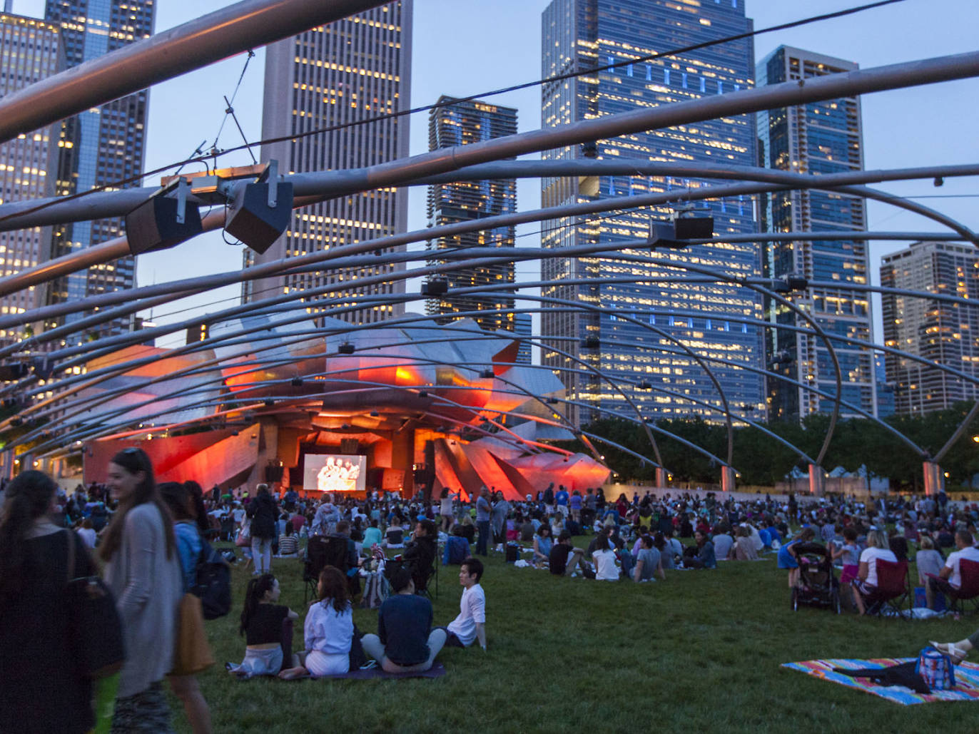 MILLENIUM PARK CHICAGO visual data 8