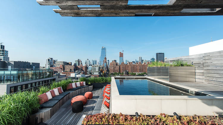 Check out photos of these mind-blowing NYC private rooftops