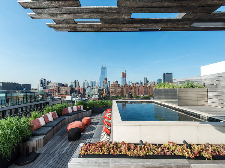 Check out photos of these mind-blowing NYC private rooftops