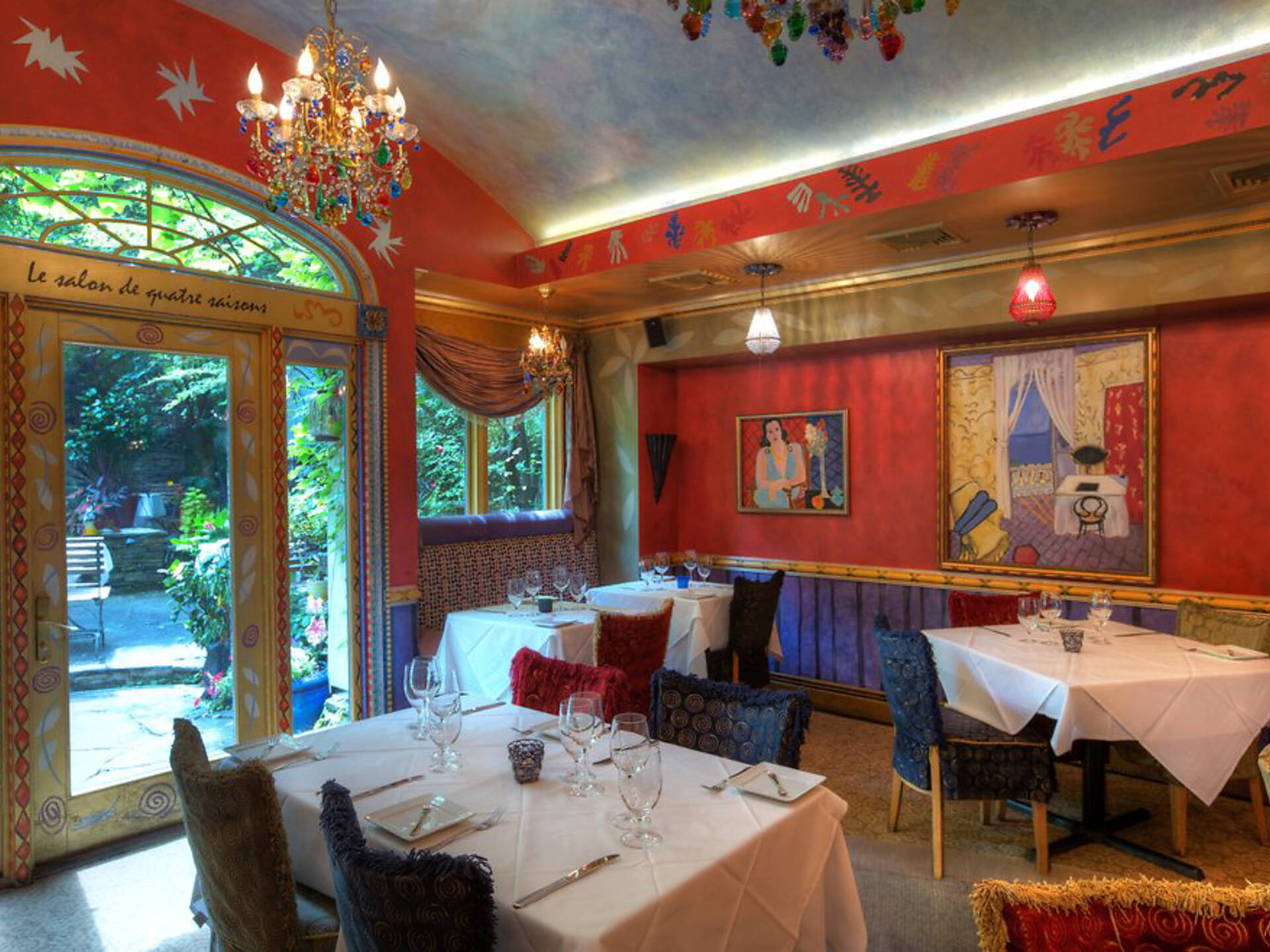 Romantic restaurants in NJ with creative menus and great views