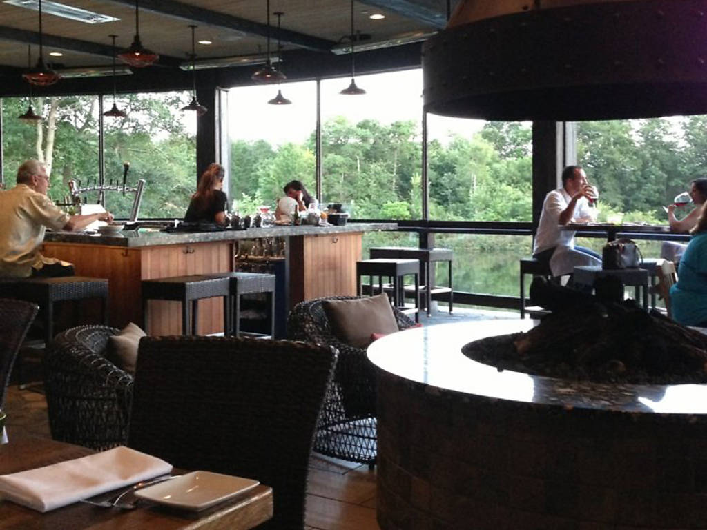 Romantic restaurants in NJ with creative menus and great views