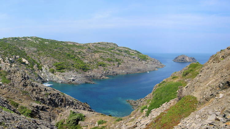 O fugir dels guiris anant a les platges secretes de la Costa Brava