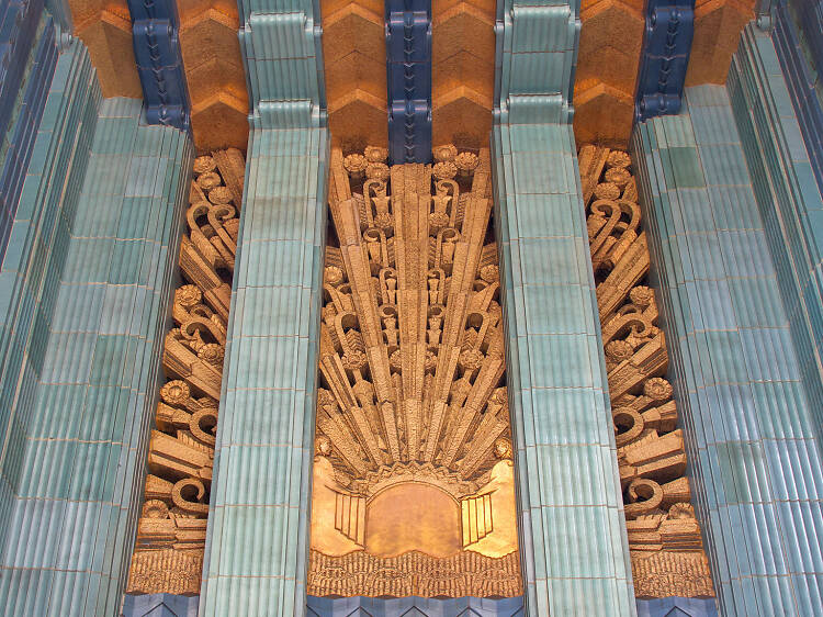 An Art Deco walking tour with the Los Angeles Conservancy