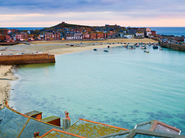 12 Quaint Seaside Towns to Visit This Summer | Cute UK Seaside Towns