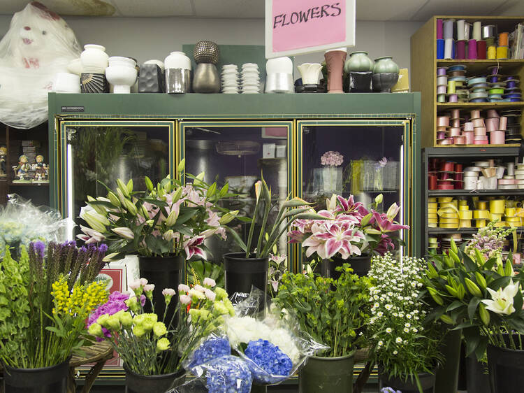 Poppies & Peonies – A boutique florist focused on using flowers in