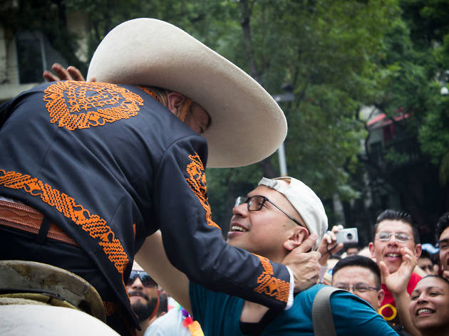 Marcha del Orgullo LGBTTTI en la CDMX Vaquero en la Marcha del Orgullo LGBTTTI en la CDMX