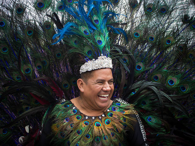 Marcha del Orgullo LGBTTTI en la CDMX Un paveoreal en la Marcha del Orgullo LGBTTTI en la CDMX