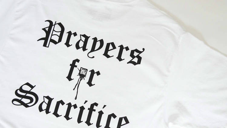 Prayers presenta playeras con Sacrifice en el Raymondstock