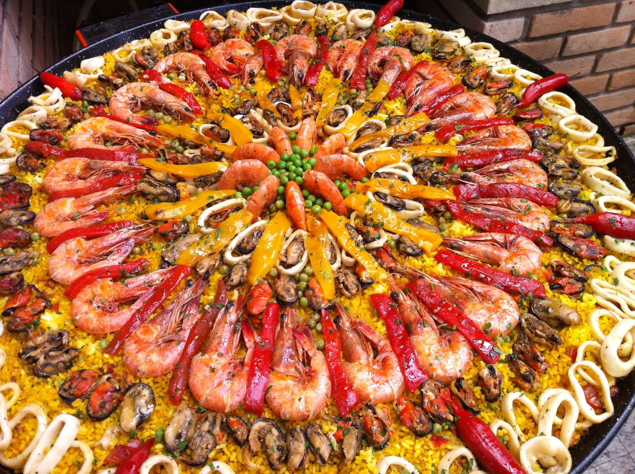 Paella vs. arroz con cosas