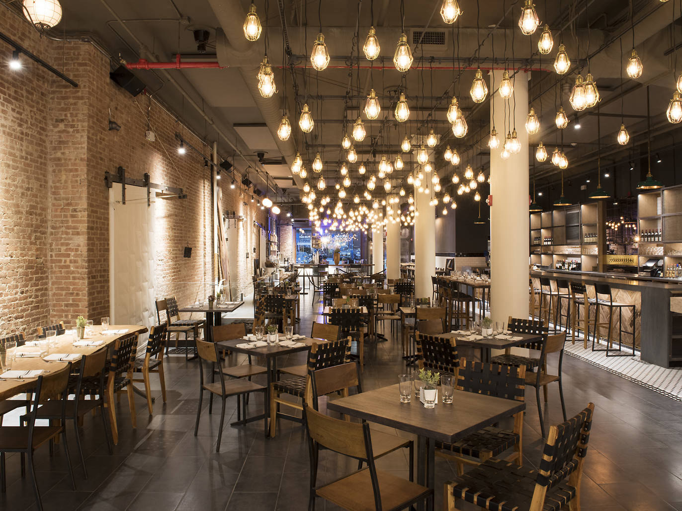 Find the best poke bowls NYC has to offer for a refreshing meal