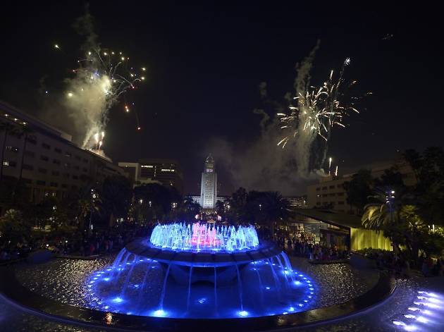 7 places to see fireworks without worrying about parking or your car 7 places to see fireworks without worrying about parking or your car