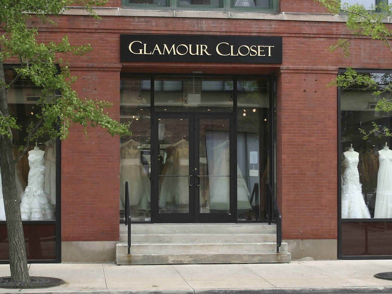 the-best-bridal-shops-in-chicago-for-the-perfect-wedding-dress