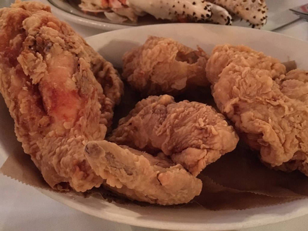 Best fried chicken in America for crispy wings and drumsticks