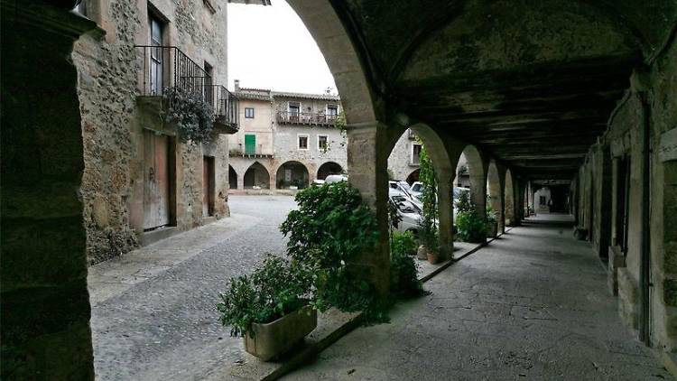 Architecture and landscape in the La Garrotxa region and Palamós