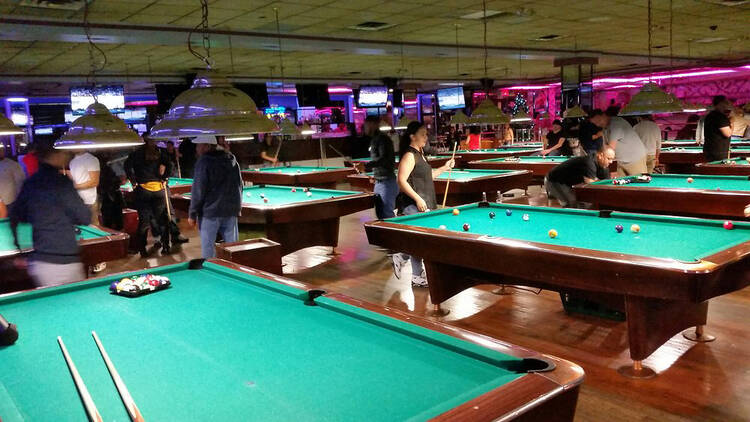 Park Billiards Cafe & Sports Bar