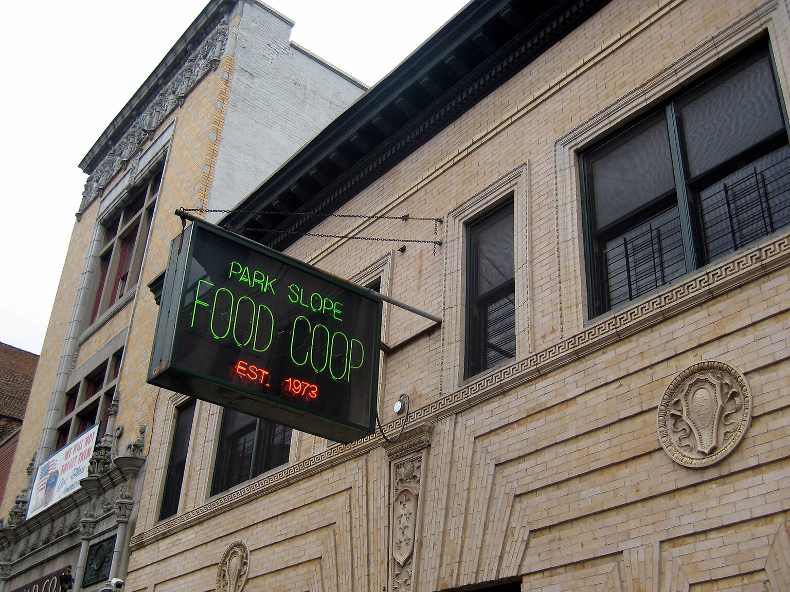 Best organic grocery stores in NYC for healthy and fresh food