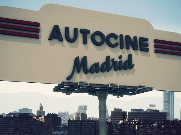 ¡El primer gran autocine de Madrid! ¡El primer gran autocine de Madrid!