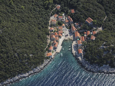 Lastovo travel guide Lastovo travel guide