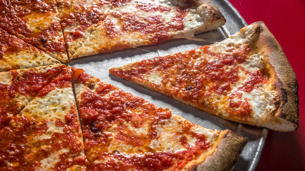 The New York City pizza-making commandments