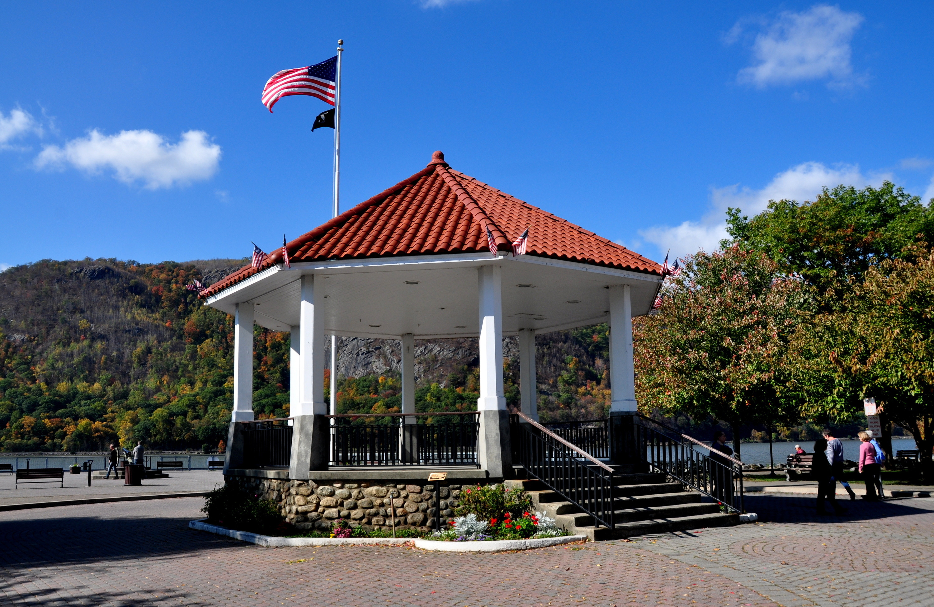 benchmark auto cold spring ny